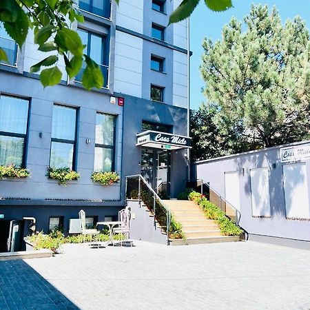 Casa Micle Hotell Craiova Exteriör bild