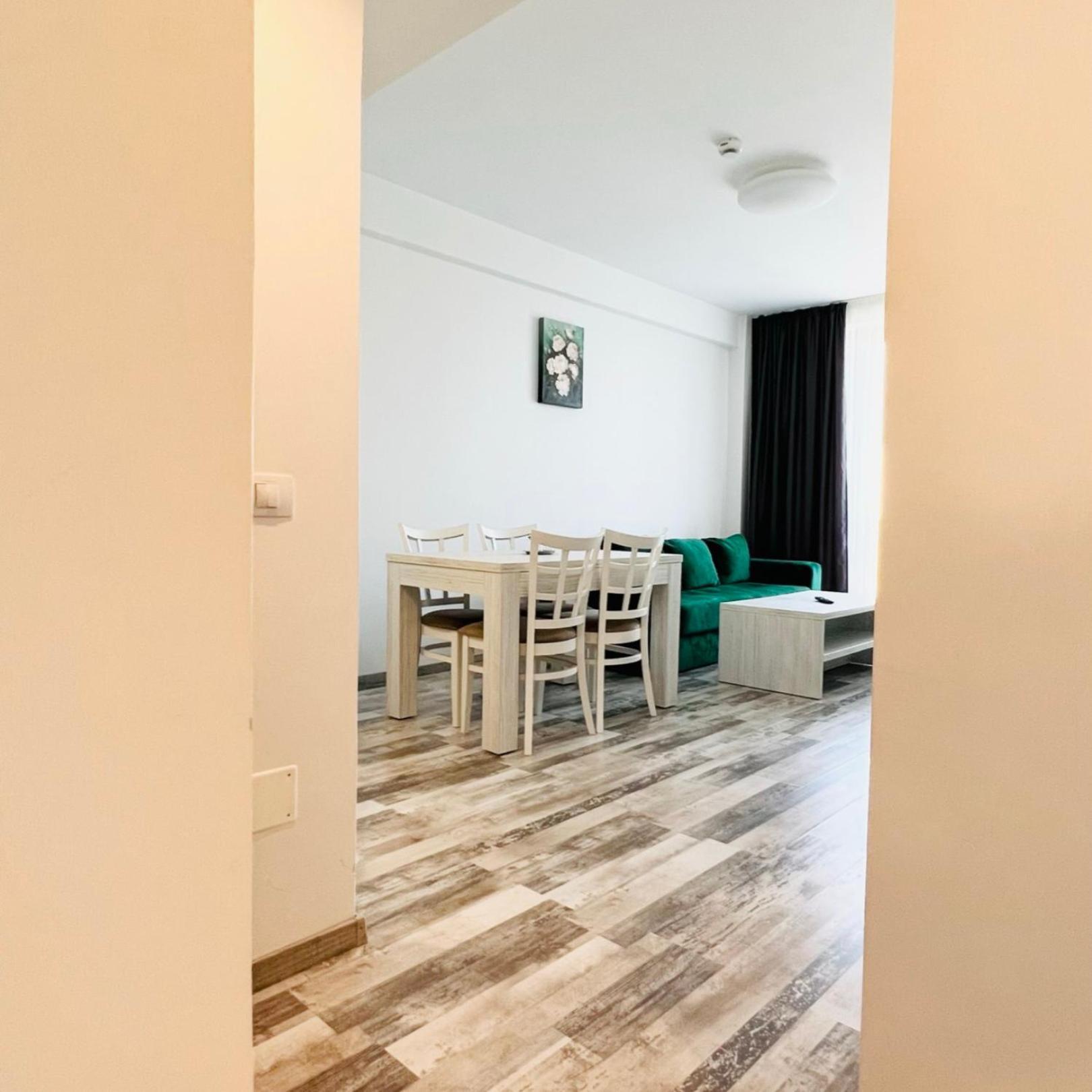 Casa Micle Hotell Craiova Exteriör bild